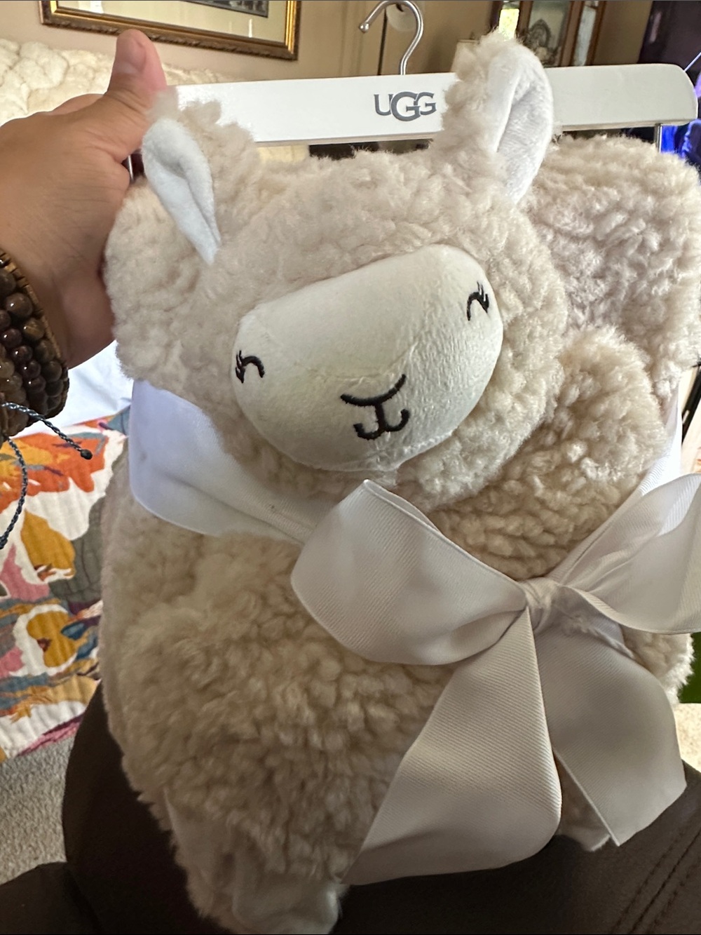 UGG Cream Plush Lamb Throw New